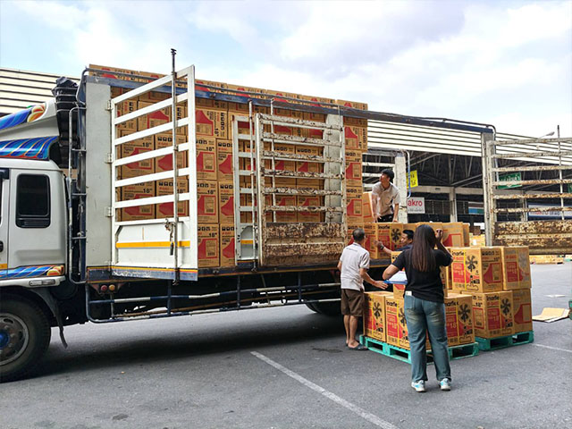  โชคบุญส่งรถรับจ้าง